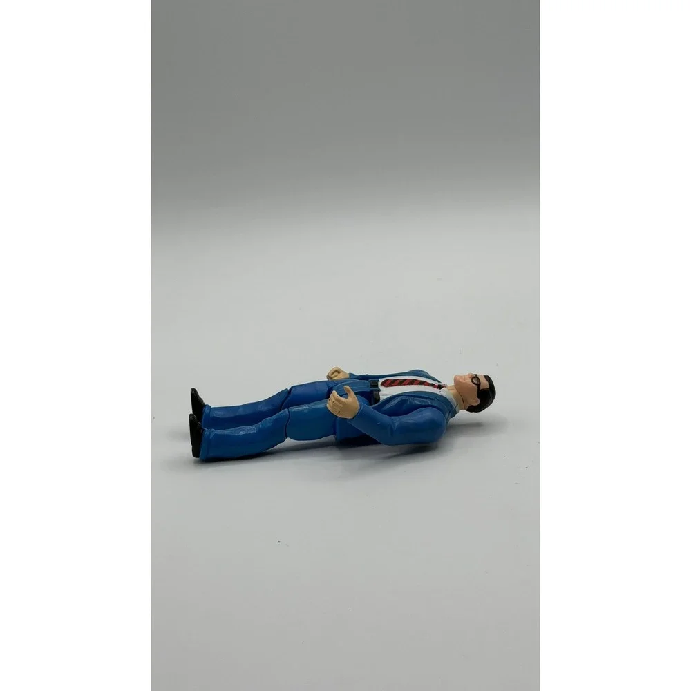 Vintage 1984 Kenner Super Powers Clark Kent Action Figure DC Comics Blue Suit